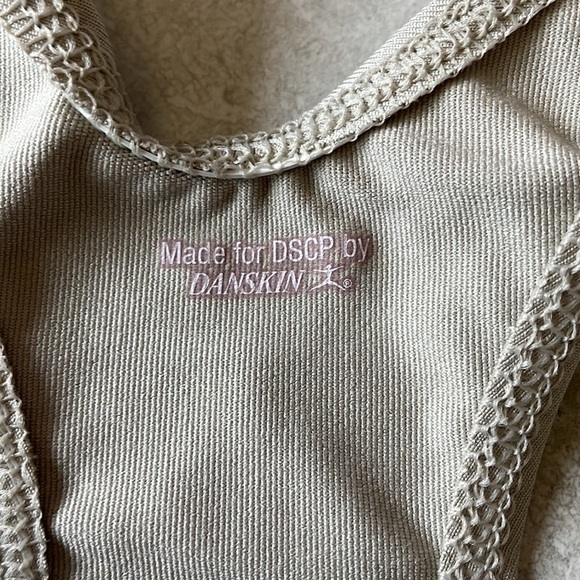 Danskin coolmax,Extreme racer back bra top,Medium,cream for women - Picture 4 of 7